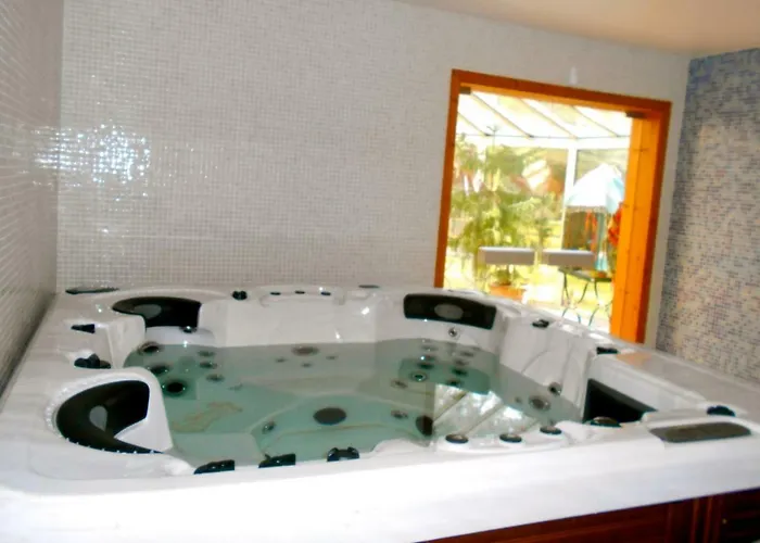 Victoria Panzió Noisy-sur-École